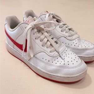 Nike low court vision shoes